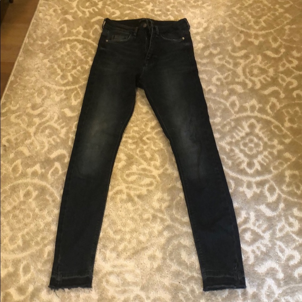 ZARA trafaluc skinny dark wash jeans